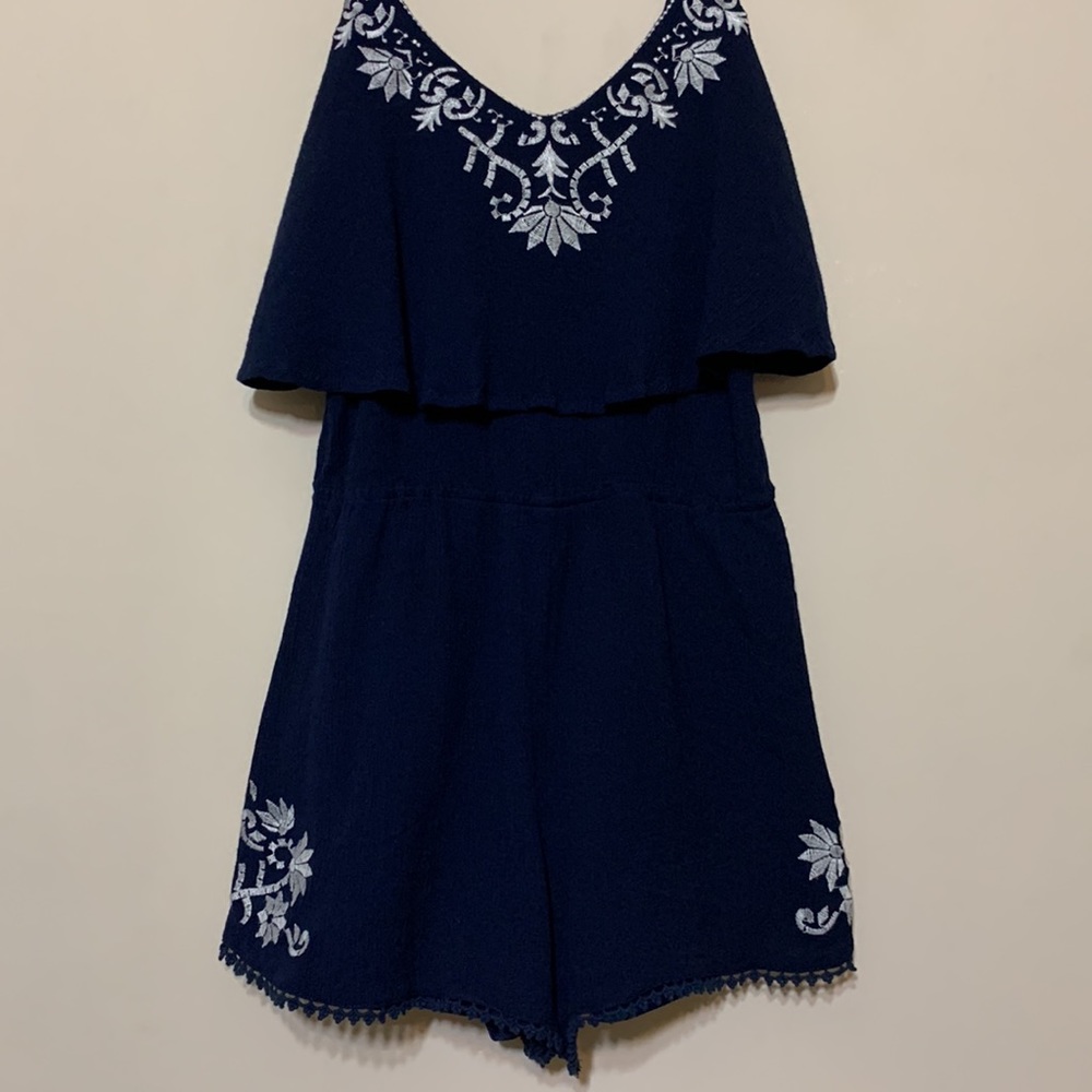 Lush spaghetti strap romper - Picture 4 of 6